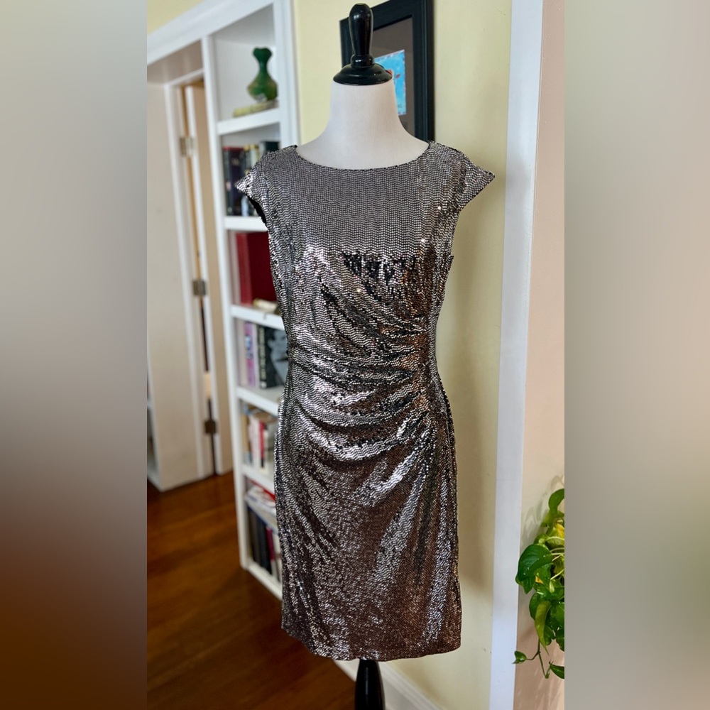 Anne Klein Shimmering Sparkle Silver Rouched Waist Mini Dress Sz M - Picture 2 of 11